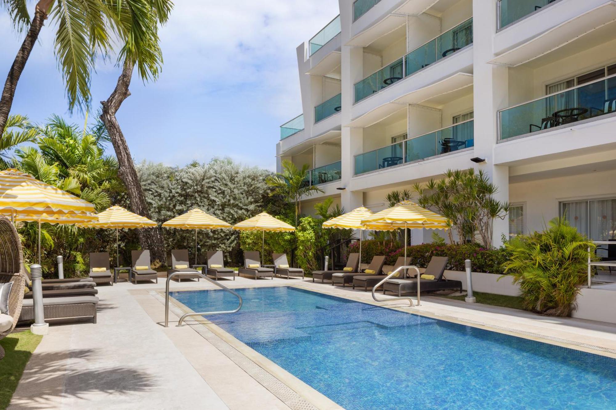 The Rockley By Ocean Hotels - Breakfast Included 布里奇敦 外观 照片